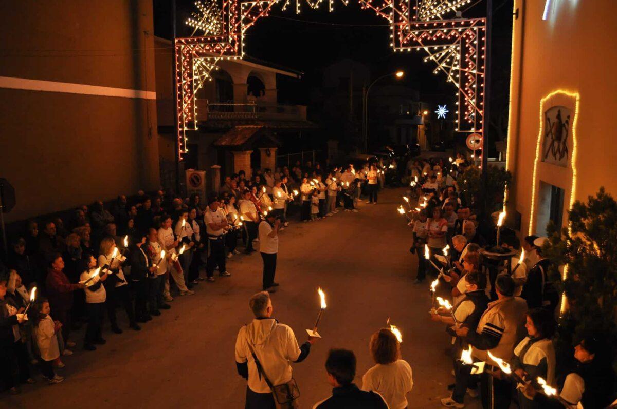 fiaccolata-san-pietro-celestino-2011