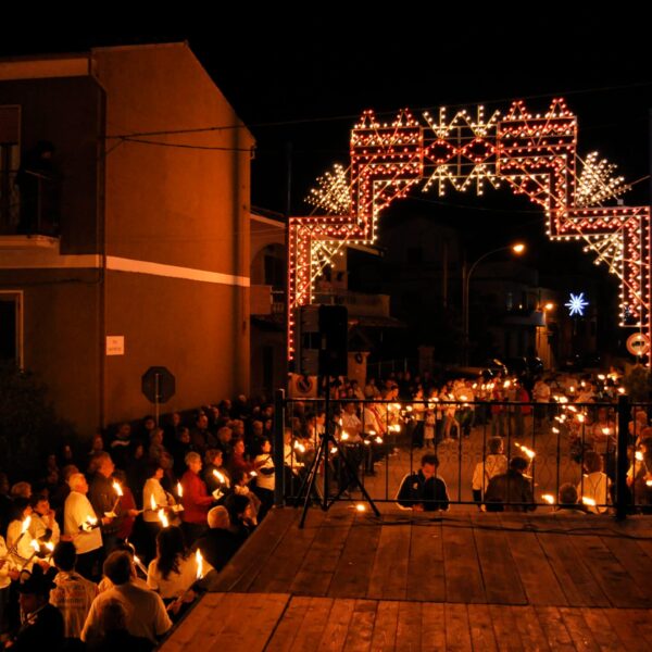 foto -L'arrivo della fiaccola della Pace nel 2011