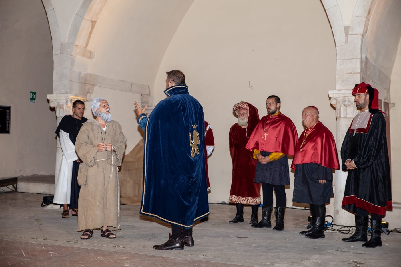 rievocazione storica consegna decreto pontificio Celestino V